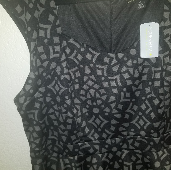 Peplum Dress - Picture 9 of 9